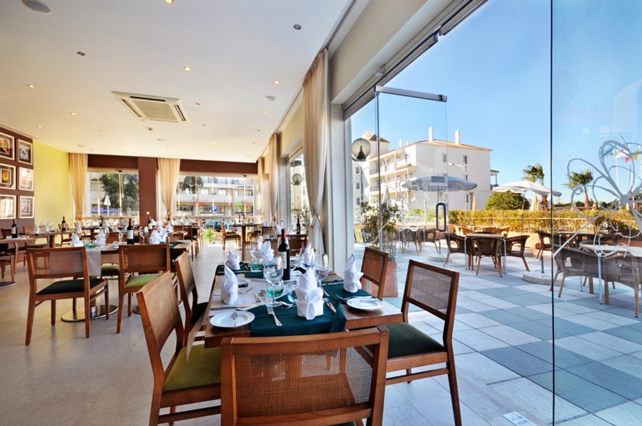 אלבופיירה Muthu Oura Praia Hotel מראה חיצוני תמונה