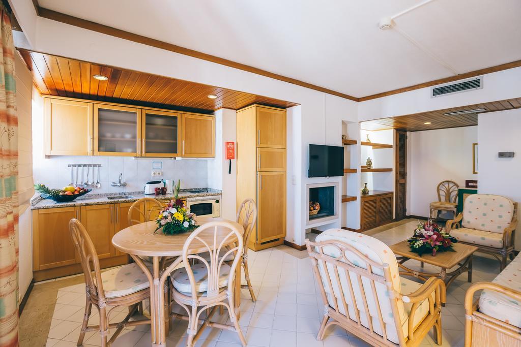 אלבופיירה Muthu Oura Praia Hotel מראה חיצוני תמונה